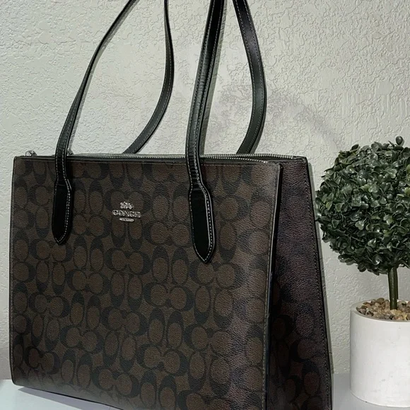 Coach Nina Tote Bag In Signature Canvas - Picture 4 of 14